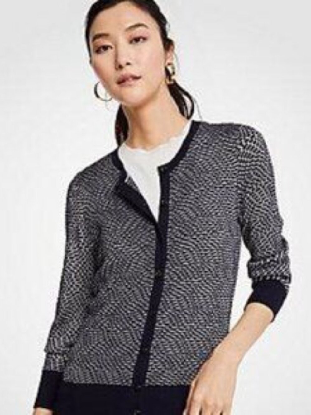 Ann Taylor Geo Wave Lightweight Knit Cardian M